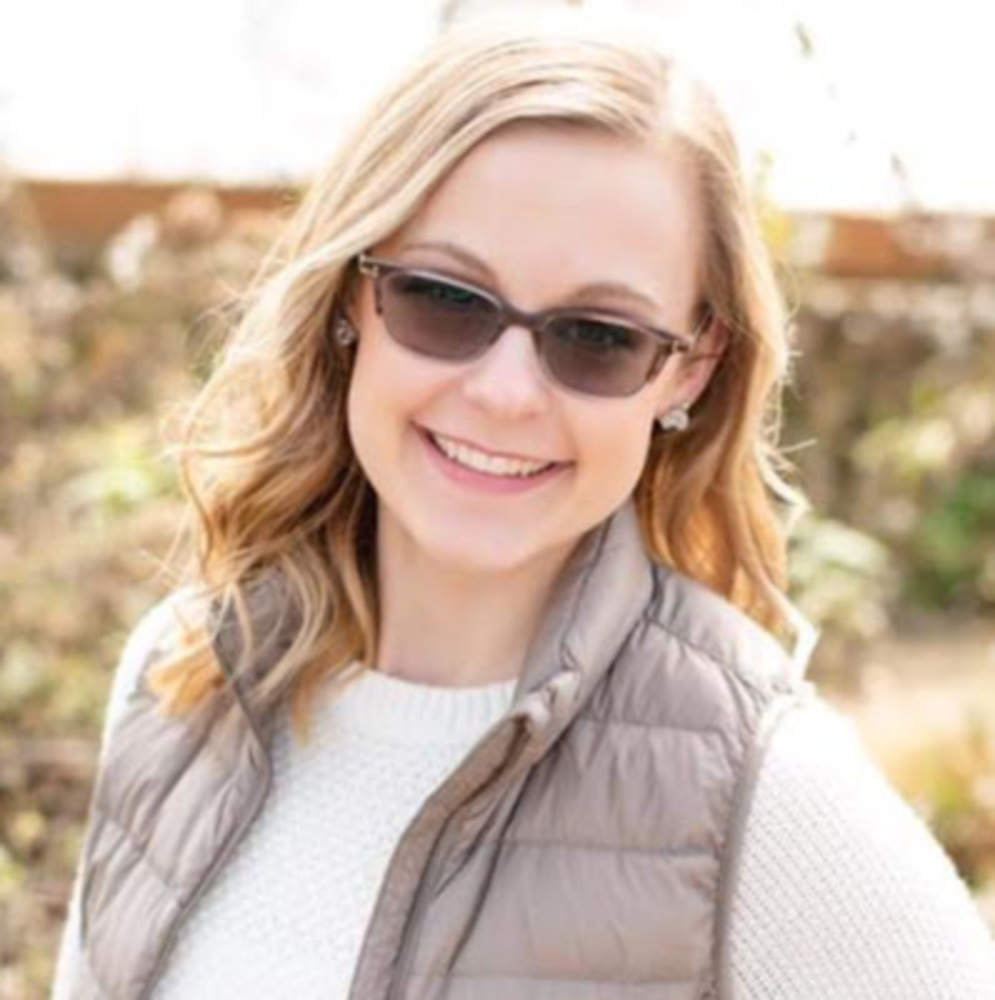 Meet your Posher, Haley - Picture 1 of 1